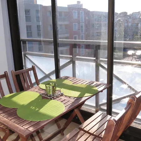 Avec Cabine, Piscine, Parking Prive, Proche Plages A - Fr-1-780-7 Apartment