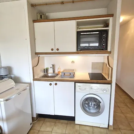 Avec Cabine, Piscine, Parking Prive, Proche Plages A - Fr-1-780-7 Apartment