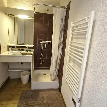 Apartment Avec Cabine, Piscine, Parking Prive, Proche Plages A - Fr-1-780-7 Sainte-Maxime